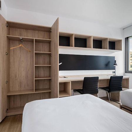 Micampus Pamplona Student Residence Екстер'єр фото