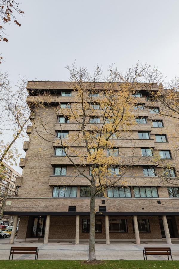 Micampus Pamplona Student Residence Екстер'єр фото