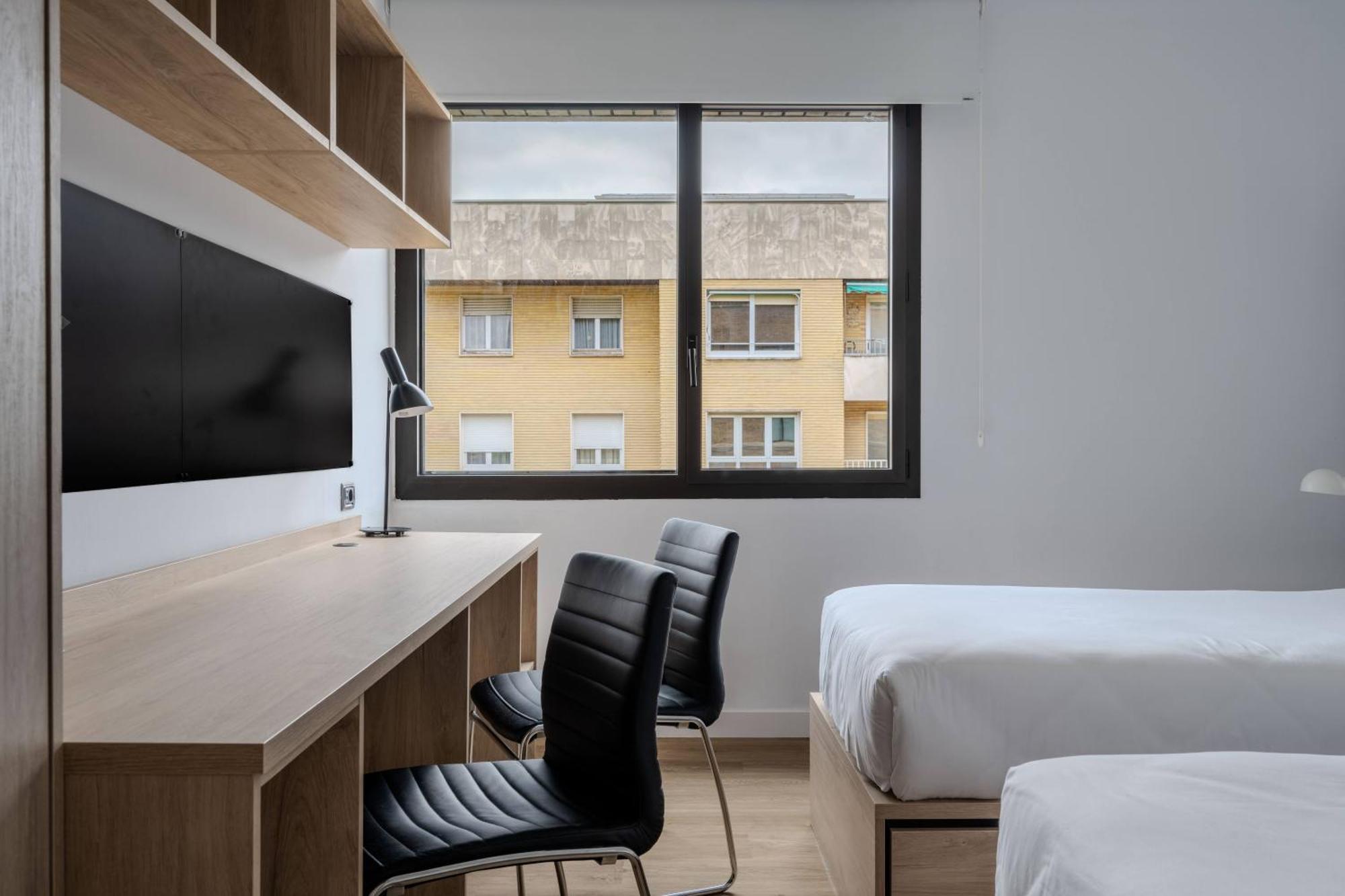 Micampus Pamplona Student Residence Екстер'єр фото