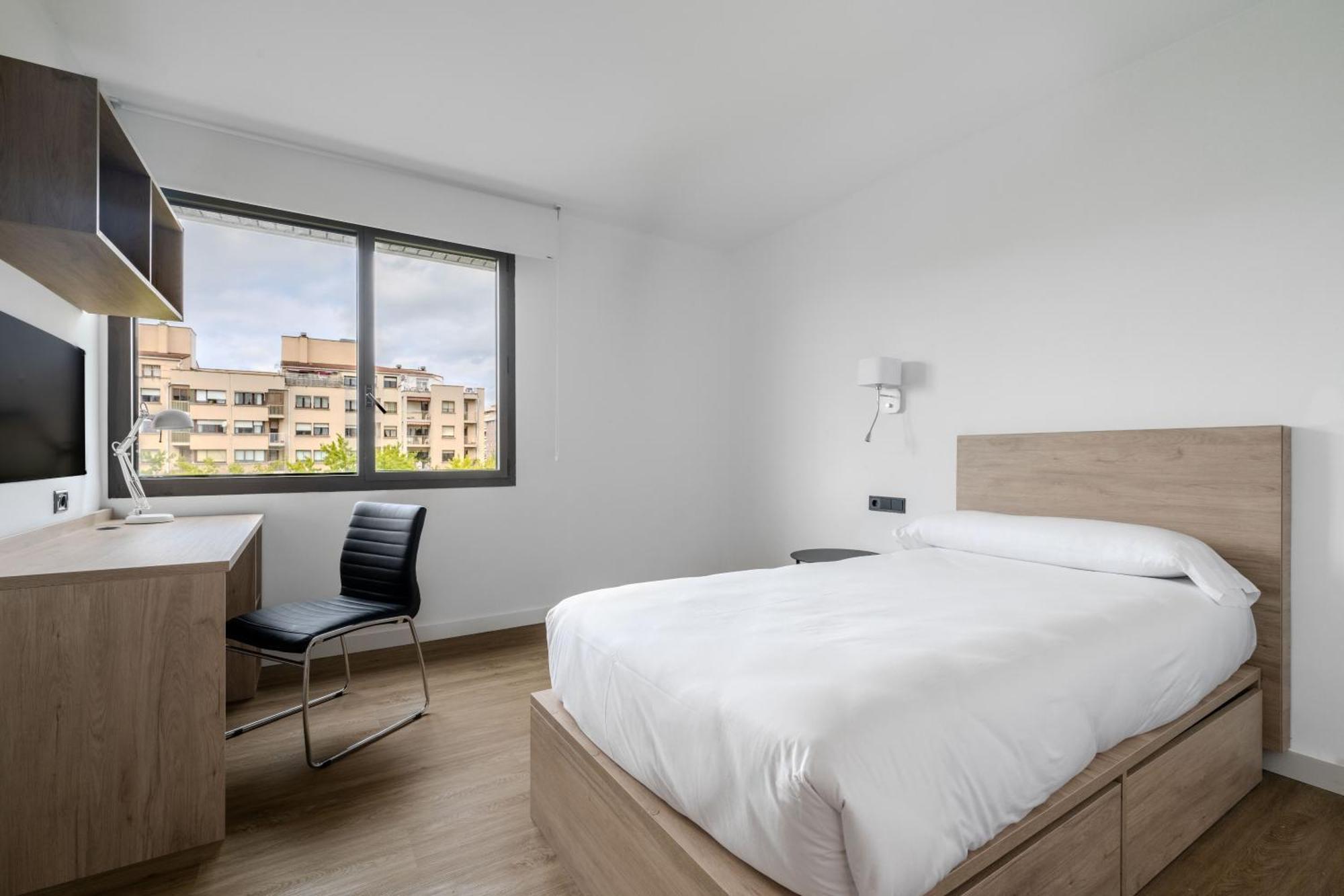 Micampus Pamplona Student Residence Екстер'єр фото